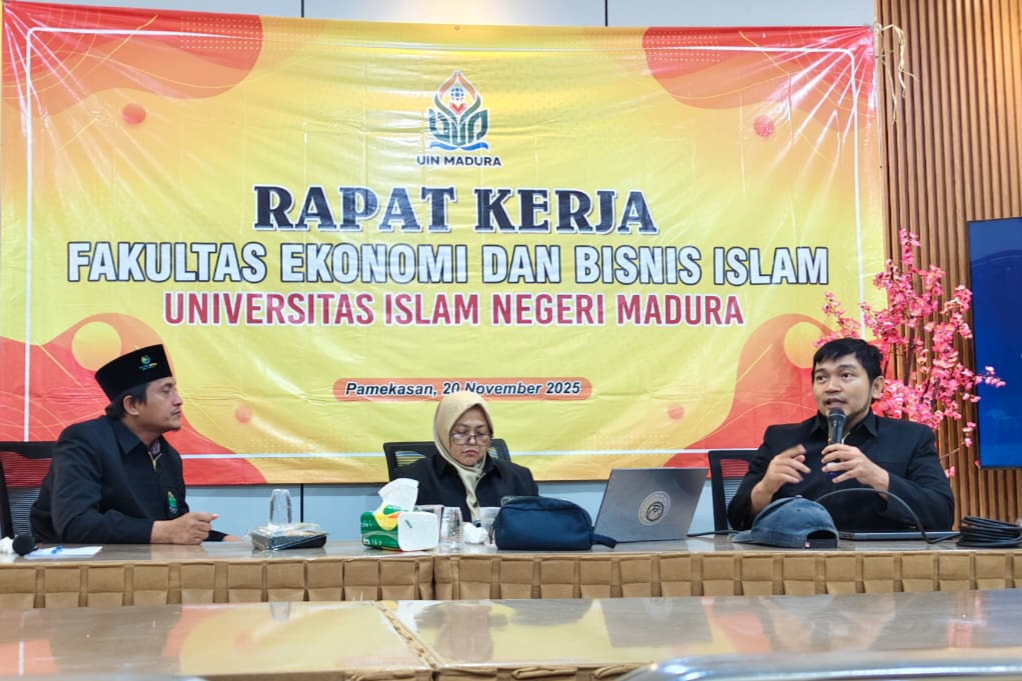 Rapat Kerja FEBI UIN Madura Tahun 2025 Fokuskan Penguatan Tata Kelola, Evaluasi Kinerja Dosen, dan Arah Strategis Pengembangan Akademik